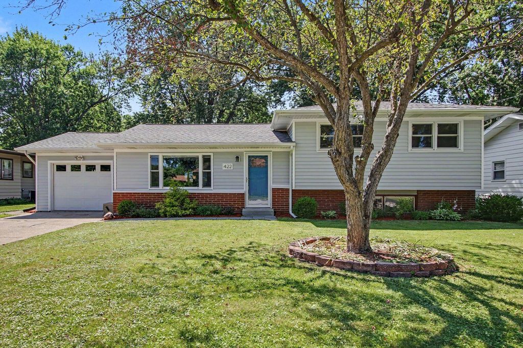Photo of 422 S Jackson Boulevard, Chesterton, IN 46304 (MLS # 841905)