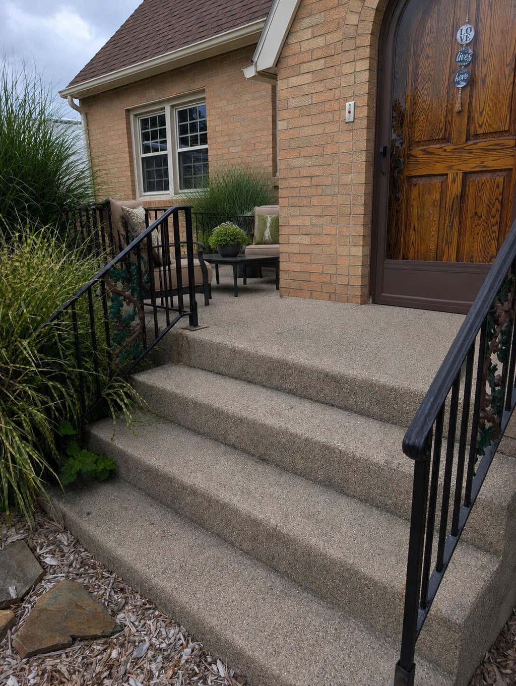 Photo of 605 W Montgomery Street, Francesville, IN 47946 (MLS # 844267)