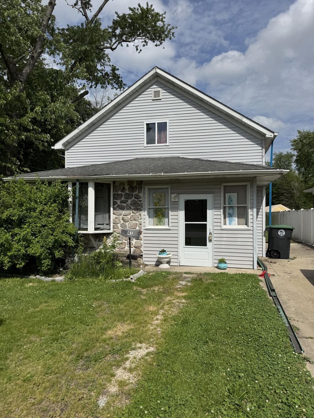 Photo of 41 N Michigan Avenue, Hobart, IN 46342 (MLS # 839184)