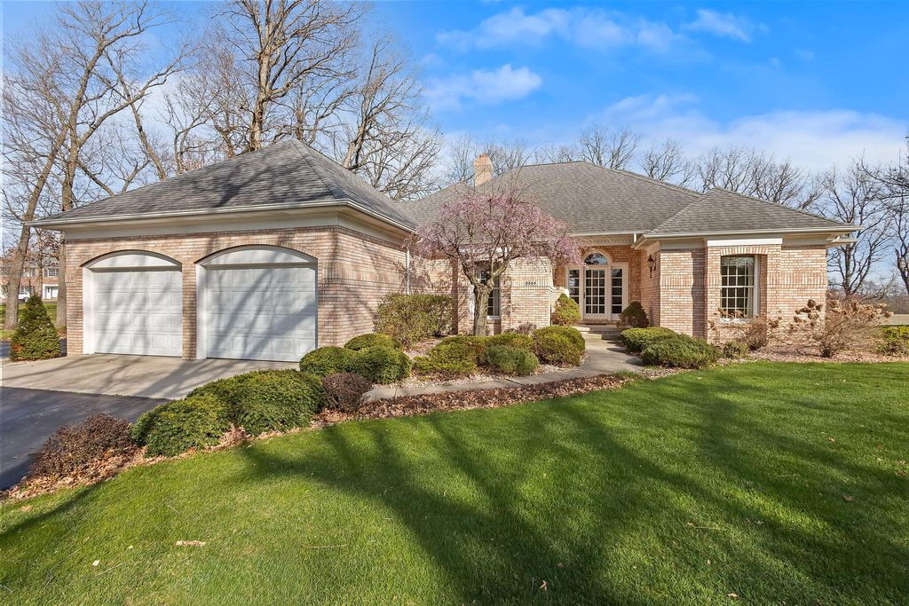 Photo of 6664 Ridgeview Drive, DeMotte, IN 46310 (MLS # 836778)