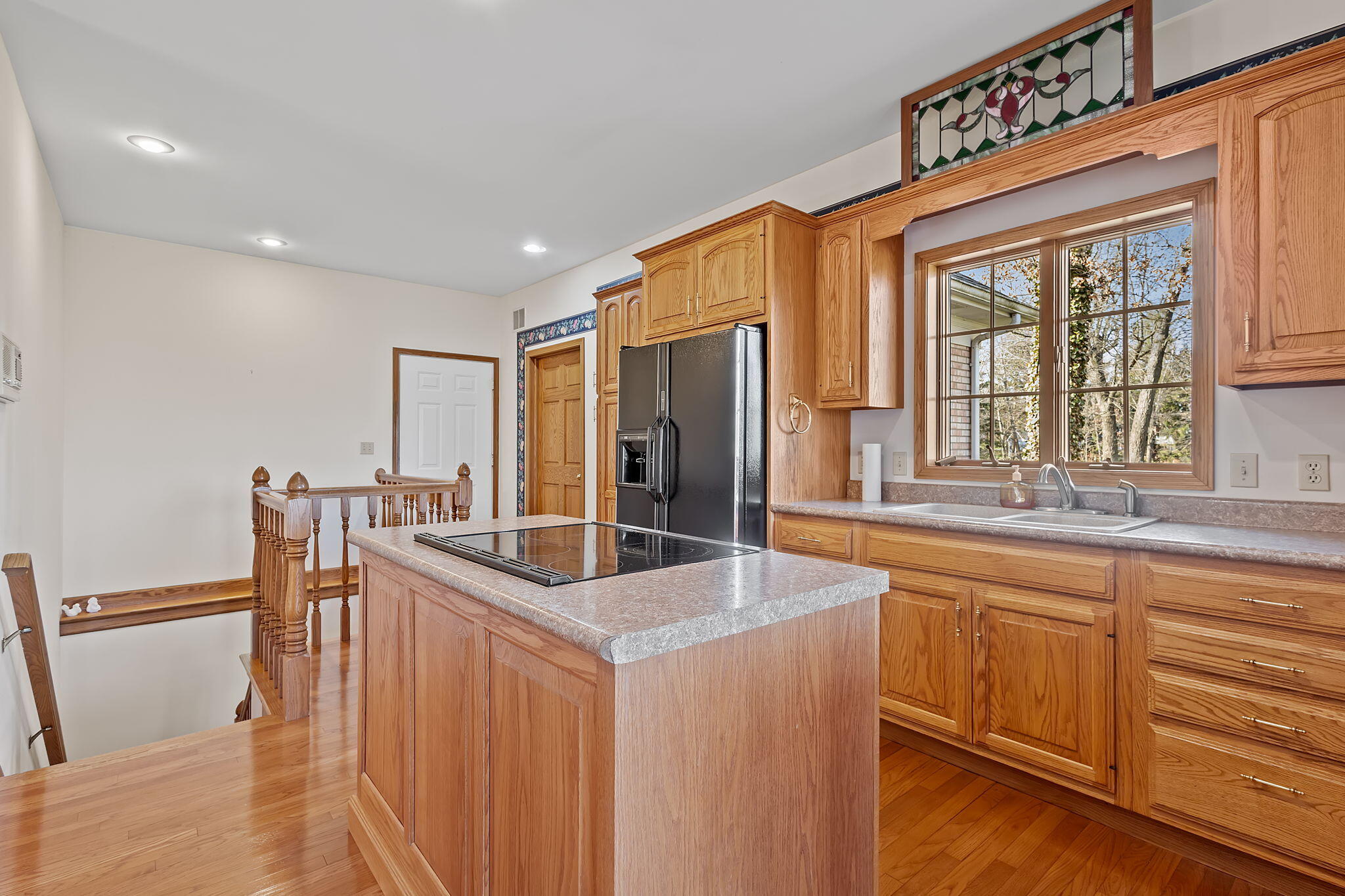 6664 Ridgeview Drive