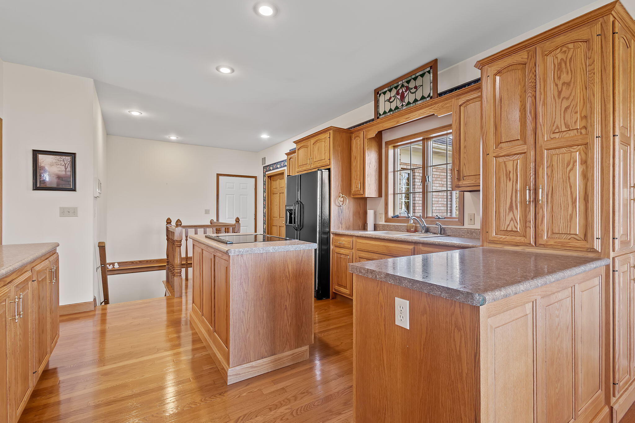 6664 Ridgeview Drive