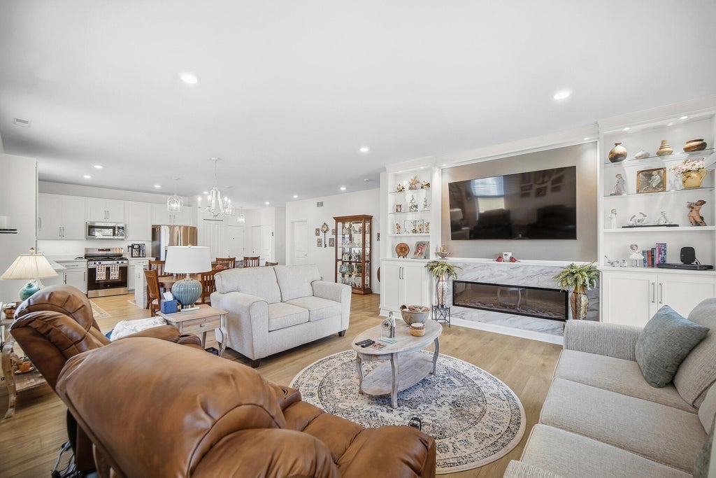 Photo of 8422 Kannon Drive, Lowell, IN 46356 (MLS # 847445)