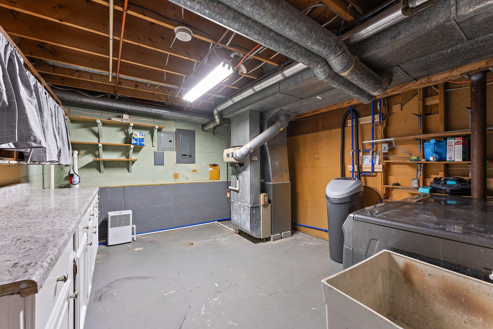 Crown Point, Indiana 46307, United States, 3 Bedrooms Bedrooms, ,2 BathroomsBathrooms,Residential,Active,150781