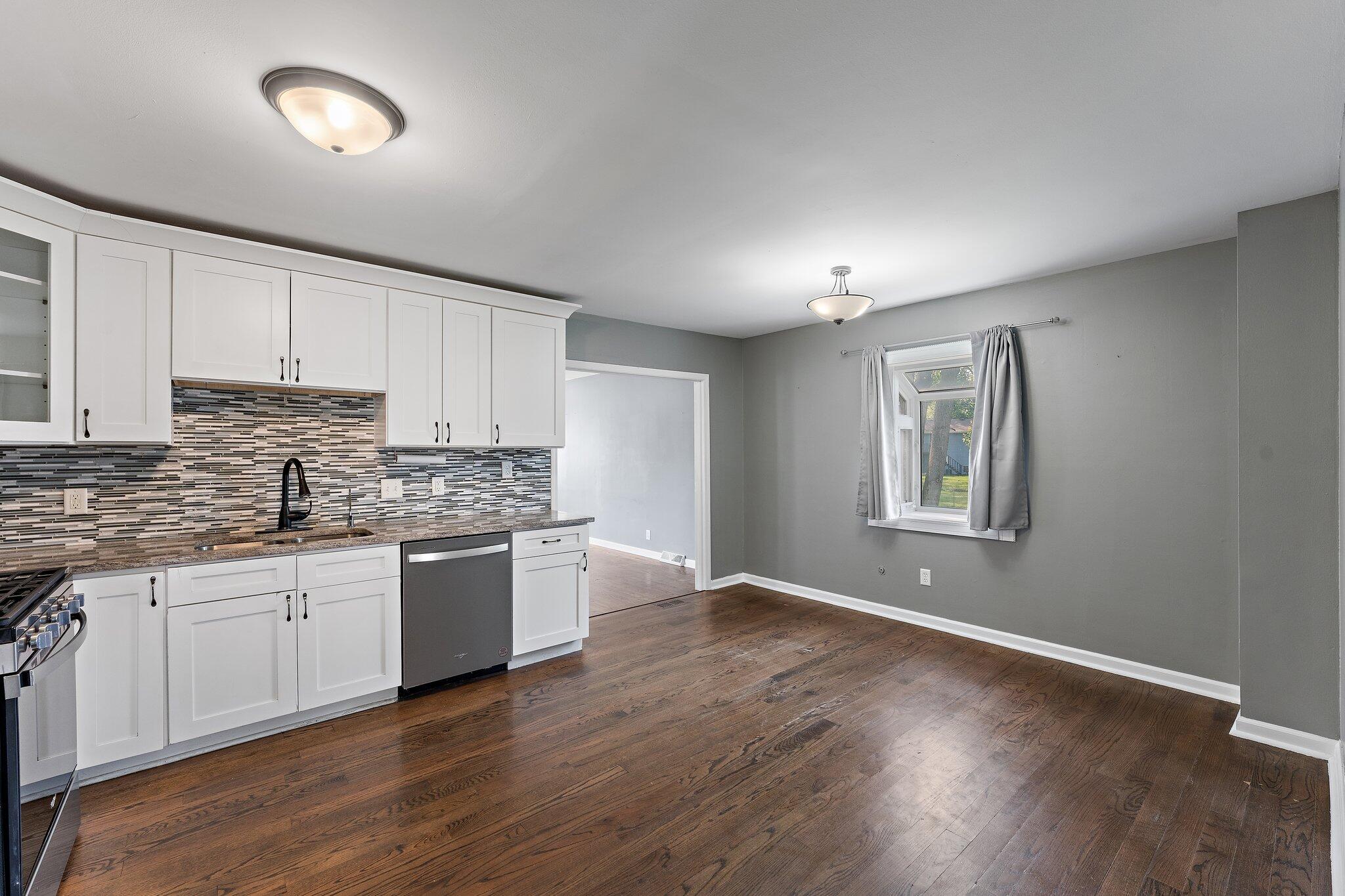 Crown Point, Indiana 46307, United States, 3 Bedrooms Bedrooms, ,2 BathroomsBathrooms,Residential,Active,150781