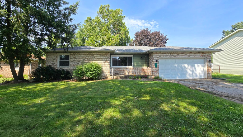 Photo of 6190 Oglethorpe Avenue, Portage, IN 46368 (MLS # 844994)