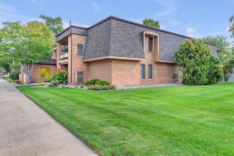 8745 Janeway Court J3 Munster IN 46321