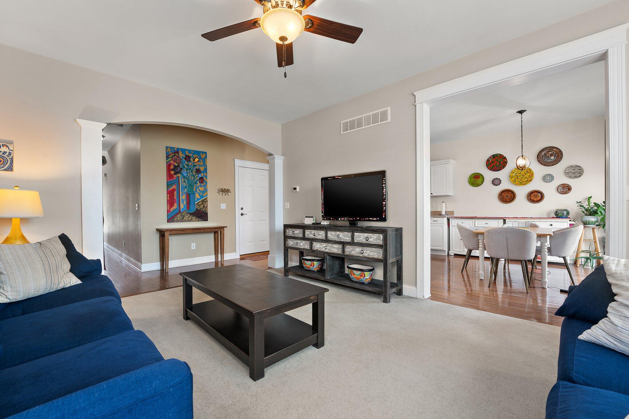 Valparaiso, Indiana 46383, United States, 3 Bedrooms Bedrooms, ,3 BathroomsBathrooms,Residential,Pending,105719