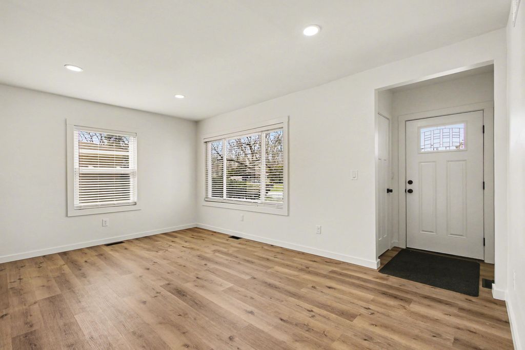 Photo of 3517 Buchanan Street, Gary, IN 46408 (MLS # 836545)