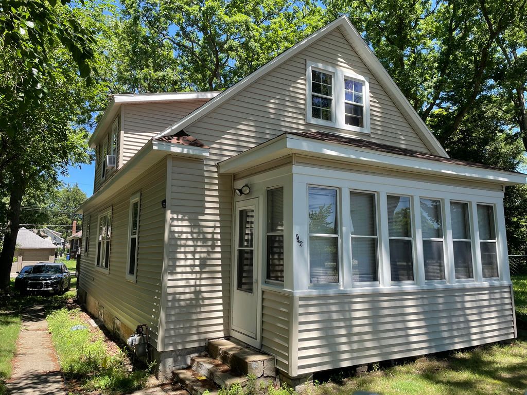 Photo of 542 Holliday Street, Michigan City, IN 46360 (MLS # 841020)