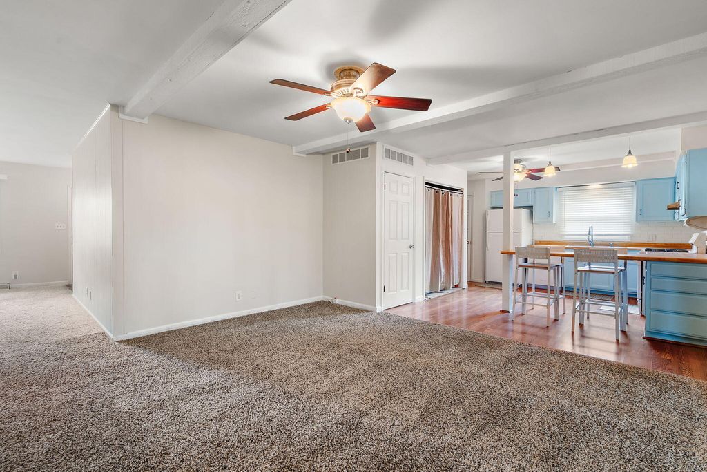 Photo of 3783 Kingsway Drive, Crown Point, IN 46307 (MLS # 829336)