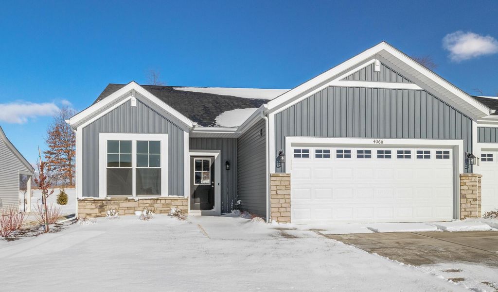 Photo of 4066 Reflection Place, Valparaiso, IN 46385 (MLS # 833642)