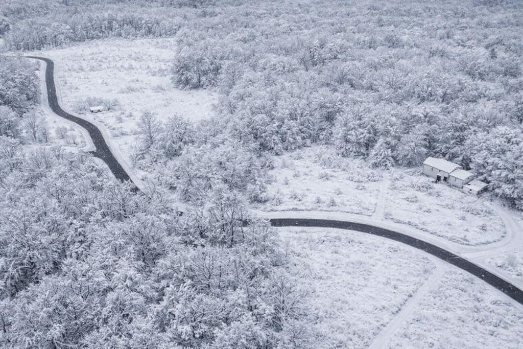 Photo of 6869 N Nature Lane, La Porte, IN 46350 (MLS # 833968)