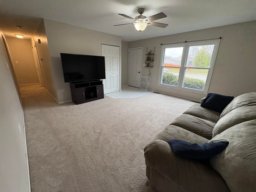 Photo of 2201 Milford Court, Valparaiso, IN 46383 (MLS # 836347)