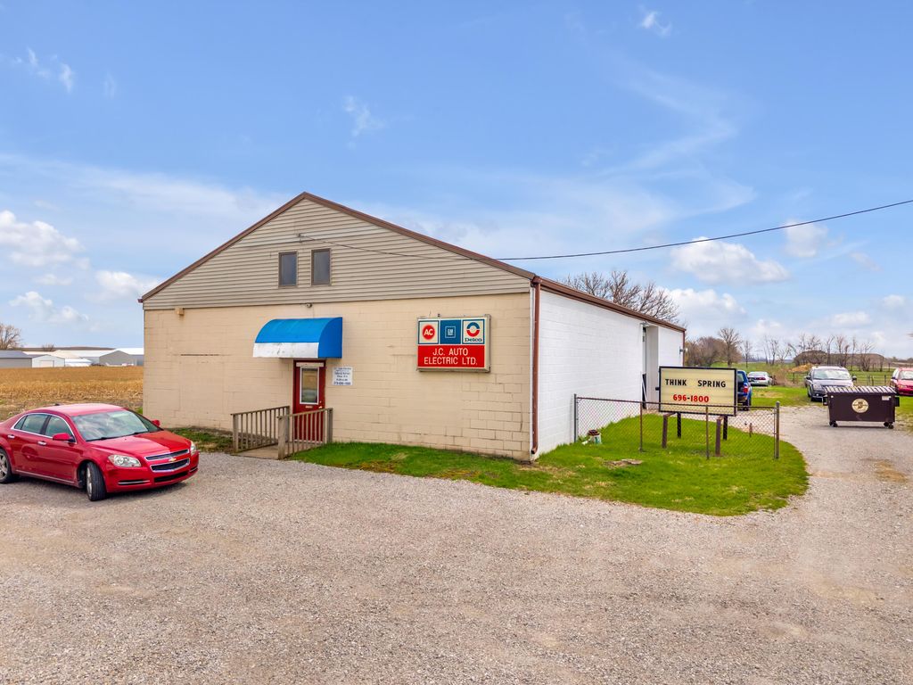 Photo of 10805 W 181st Avenue, Lowell, IN 46356 (MLS # 836906)