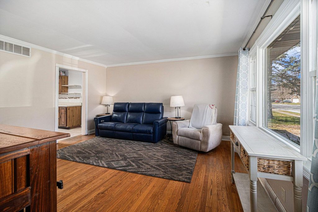 Photo of 6767 Laurel Avenue, Portage, IN 46368 (MLS # 836200)