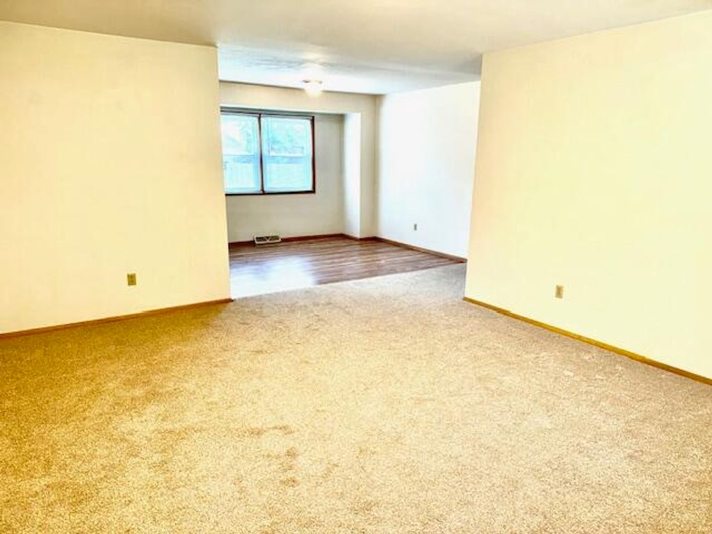 Photo of 7809 Chase Street, Merrillville, IN 46410 (MLS # 829486)