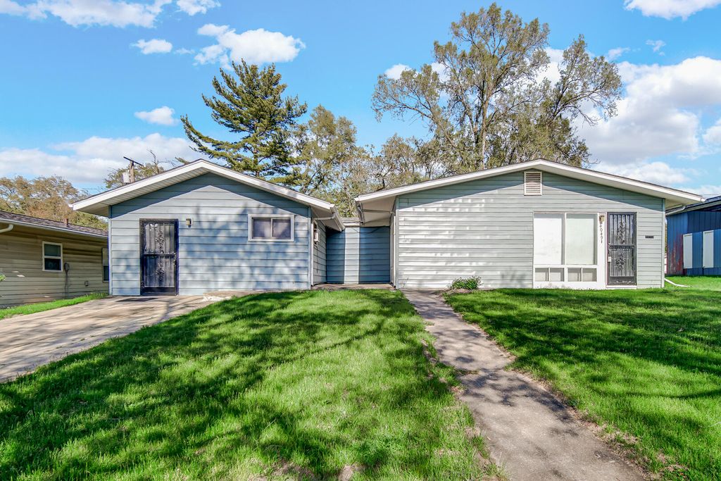 Photo of 4049 Kentucky Street, Gary, IN 46409 (MLS # 839107)