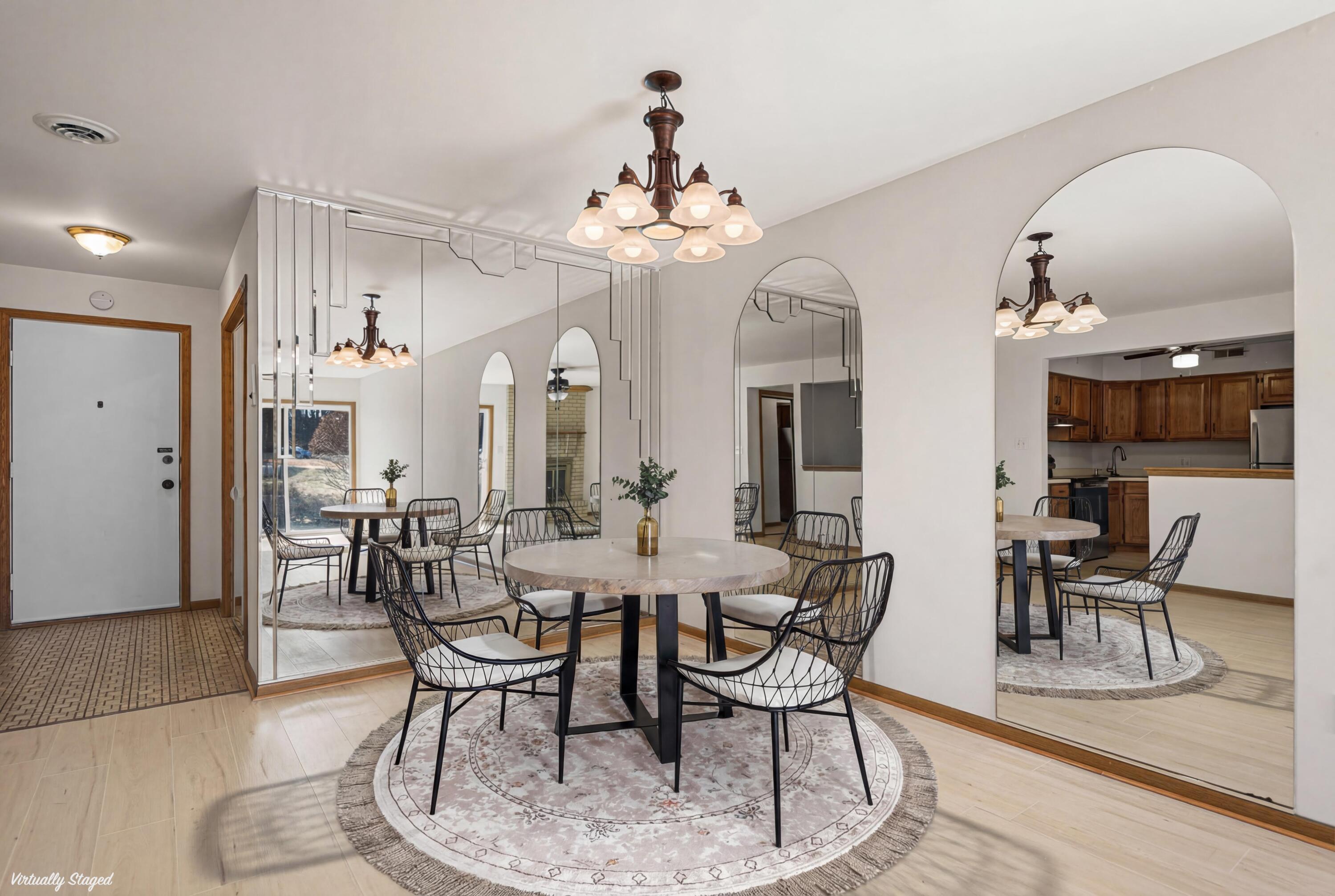 245 W Joliet Street 103