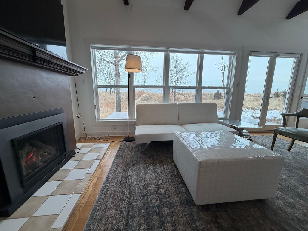 Photo of 7605 Lake Shore Drive, Gary, IN 46403 (MLS # 835027)