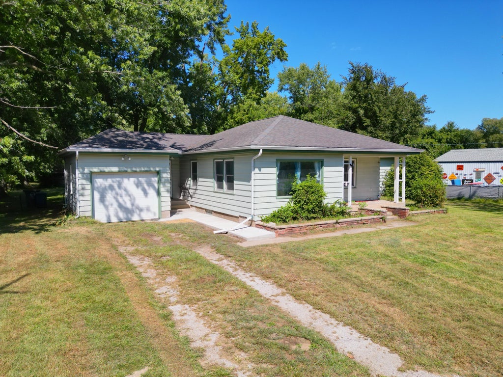 Photo of 4110 E Michigan Boulevard, Michigan City, IN 46360 (MLS # 845286)