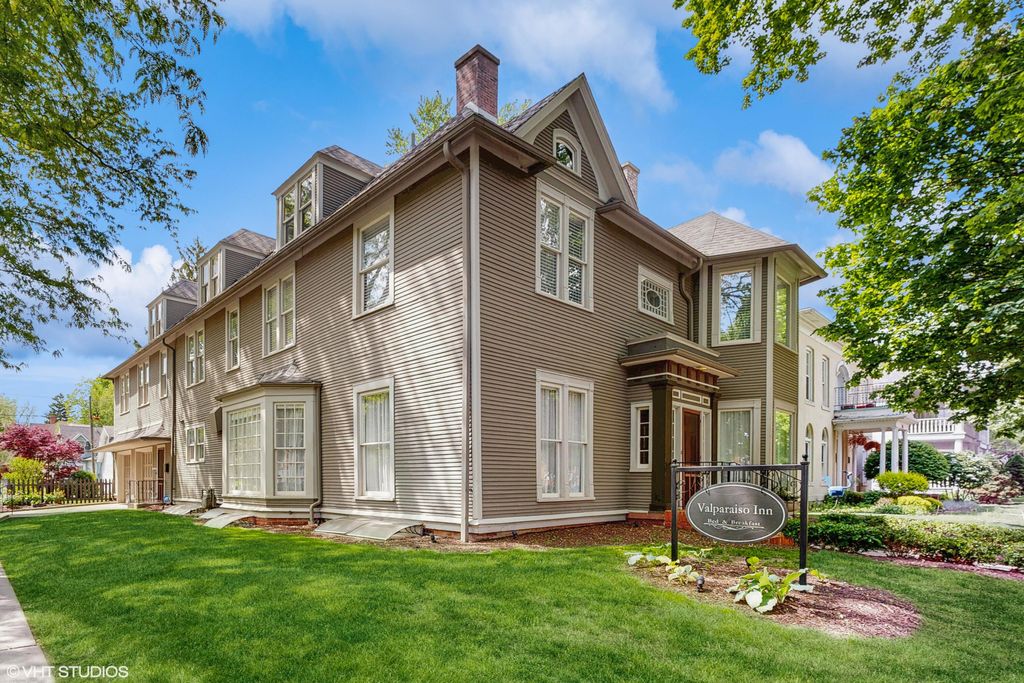 Photo of 301 Washington Street, Valparaiso, IN 46383 (MLS # 835494)