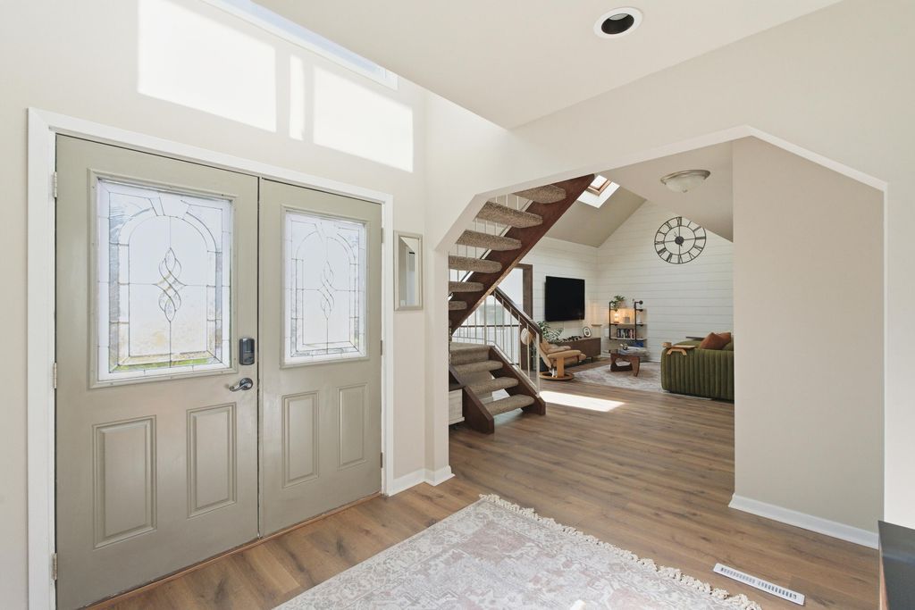 Photo of 1358 Sugar Mill Court, Valparaiso, IN 46385 (MLS # 831272)