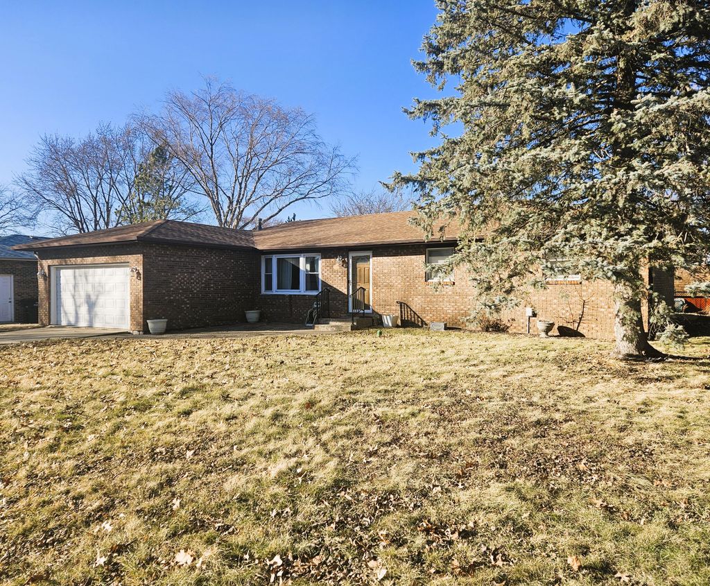 Photo of 6194 Abercorn Avenue, Portage, IN 46368 (MLS # 834753)