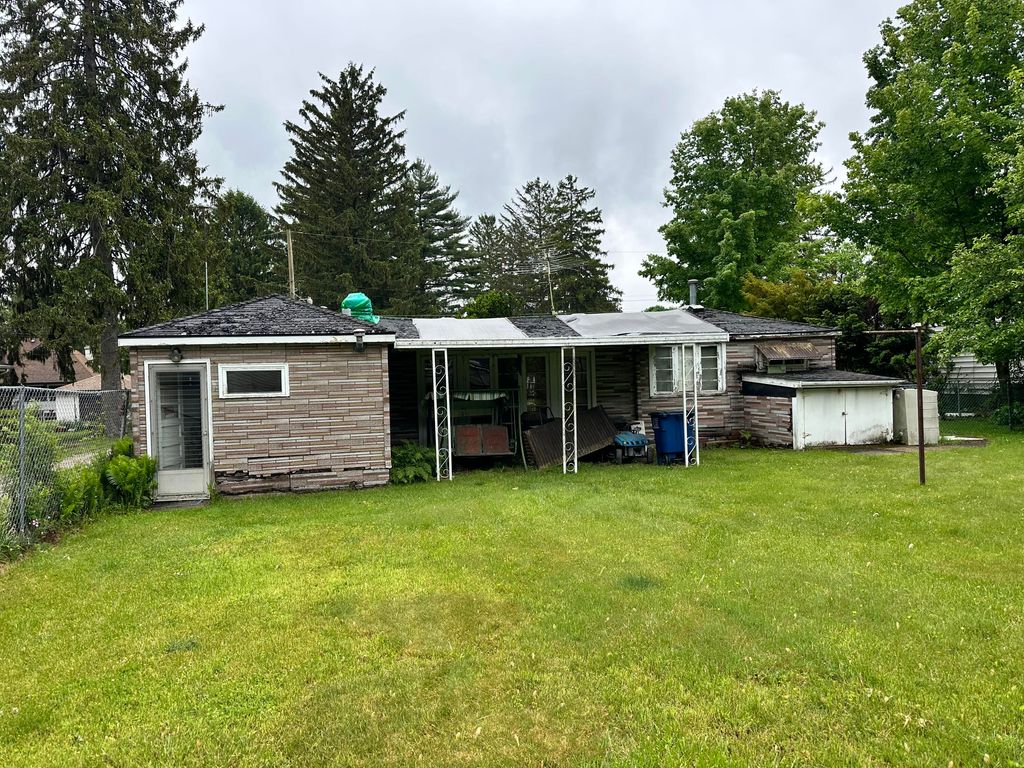 Photo of 7692 N Huron Trail, Rolling Prairie, IN 46371 (MLS # 834782)