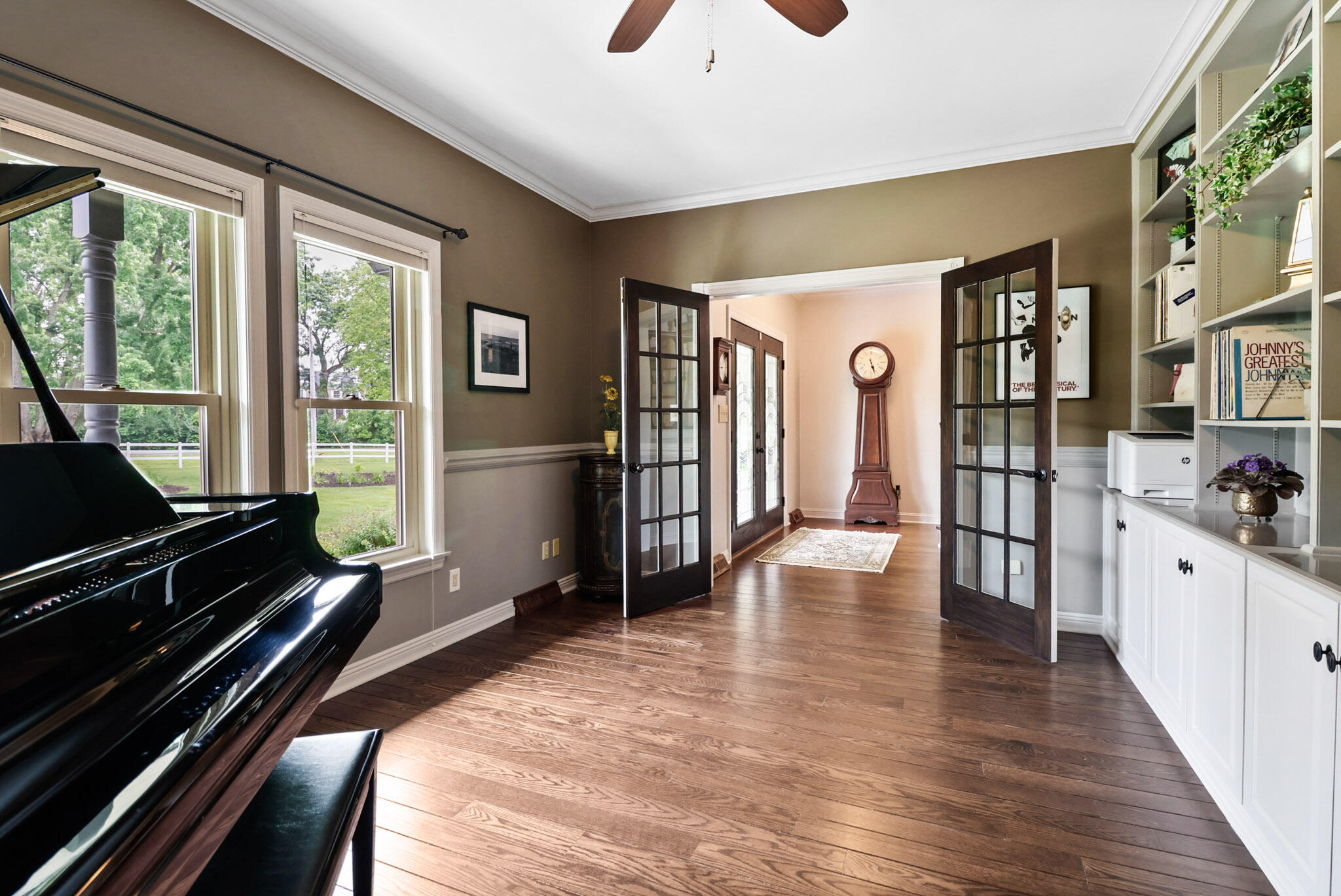 250 Bridlewood Lane