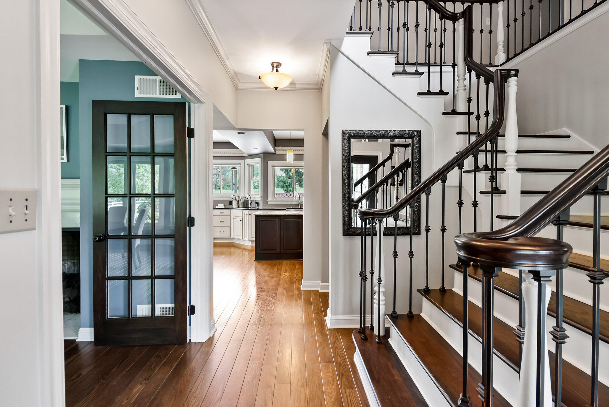 250 Bridlewood Lane