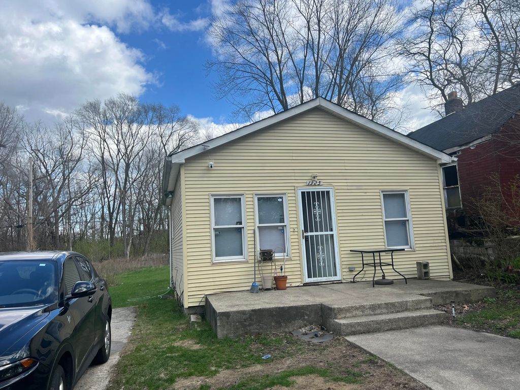 Photo of 1325 Durbin Street, Gary, IN 46406 (MLS # 837283)