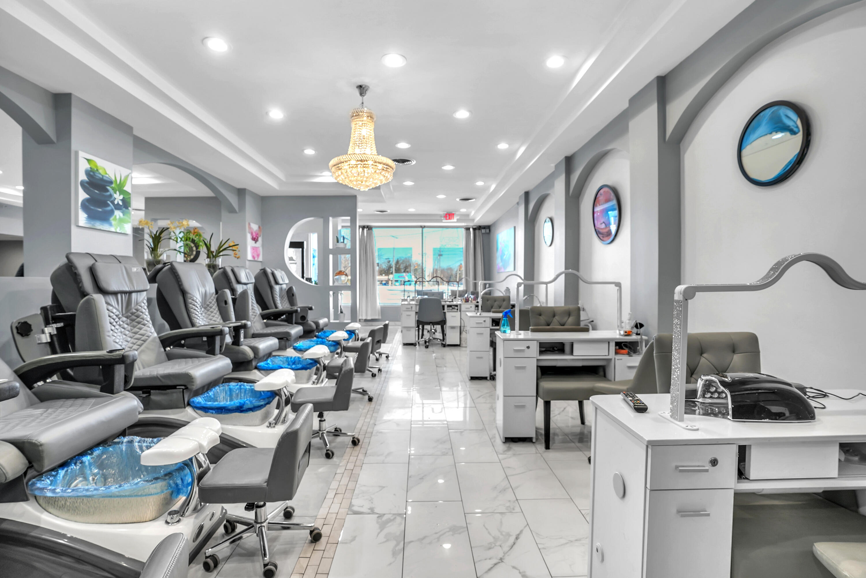 155 E Elizabeth Drive