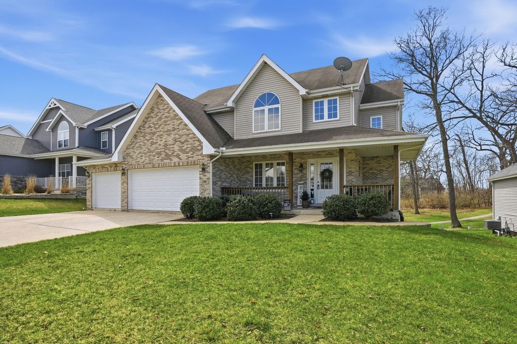 Photo of 2219 Forest View Lane, Lowell, IN 46356 (MLS # 836218)