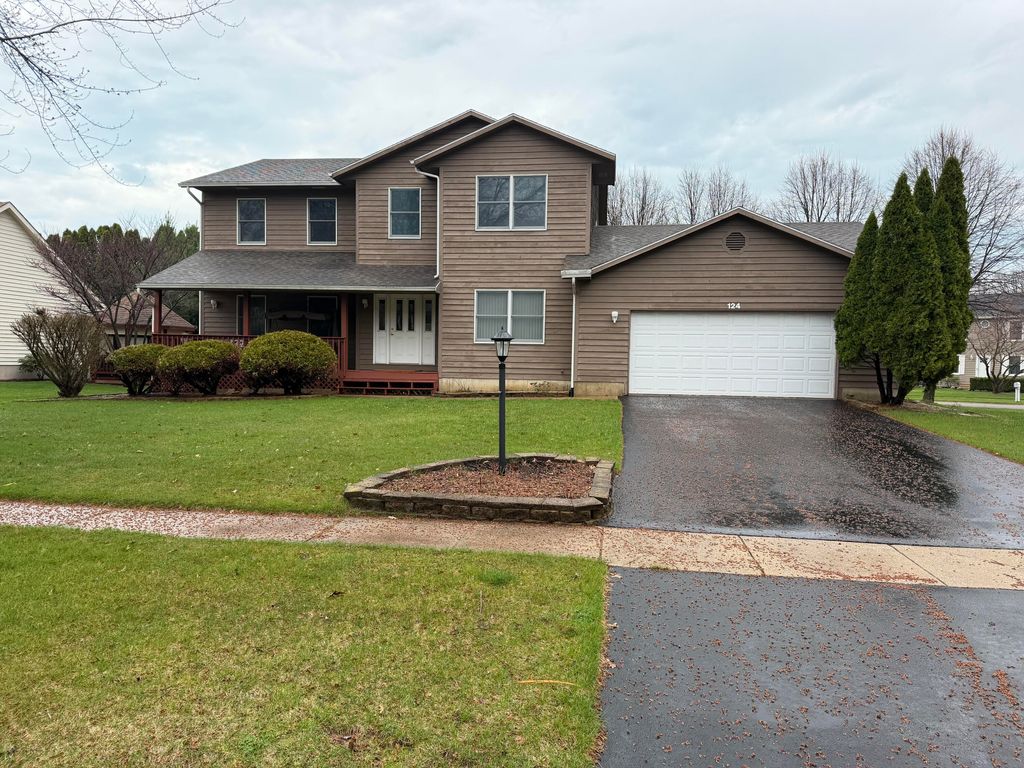 Photo of 124 Beverly Drive, Chesterton, IN 46304 (MLS # 836427)