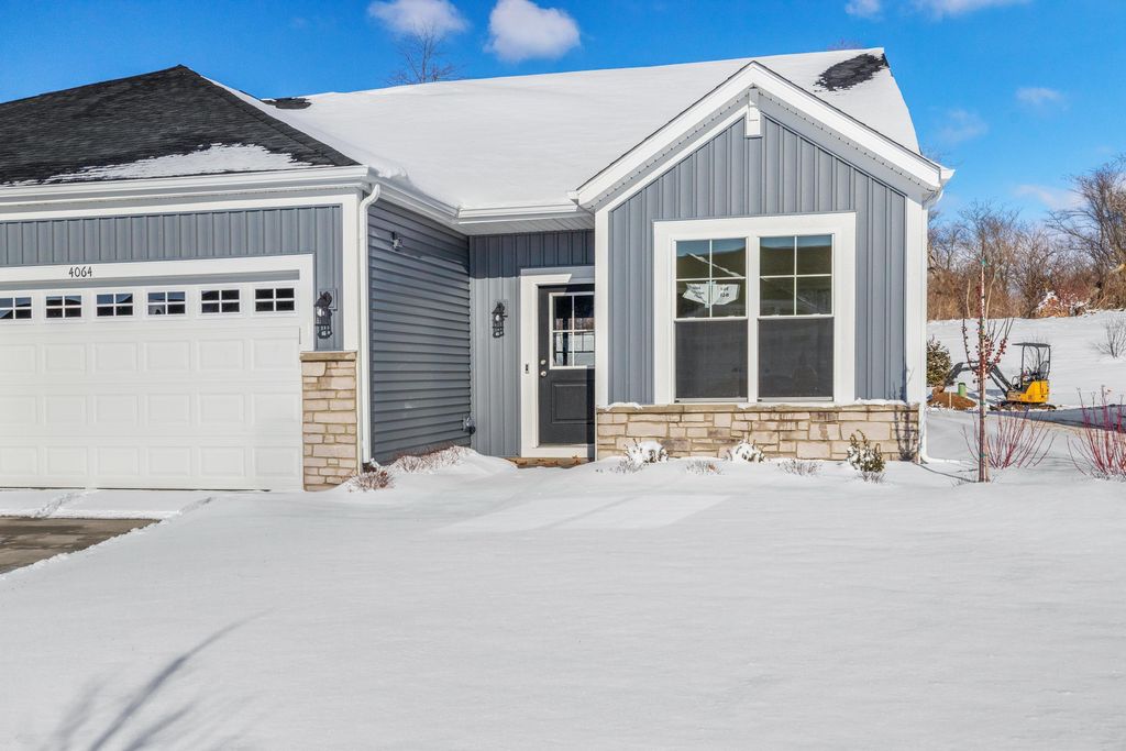 Photo of 4064 Reflection Place, Valparaiso, IN 46385 (MLS # 833646)