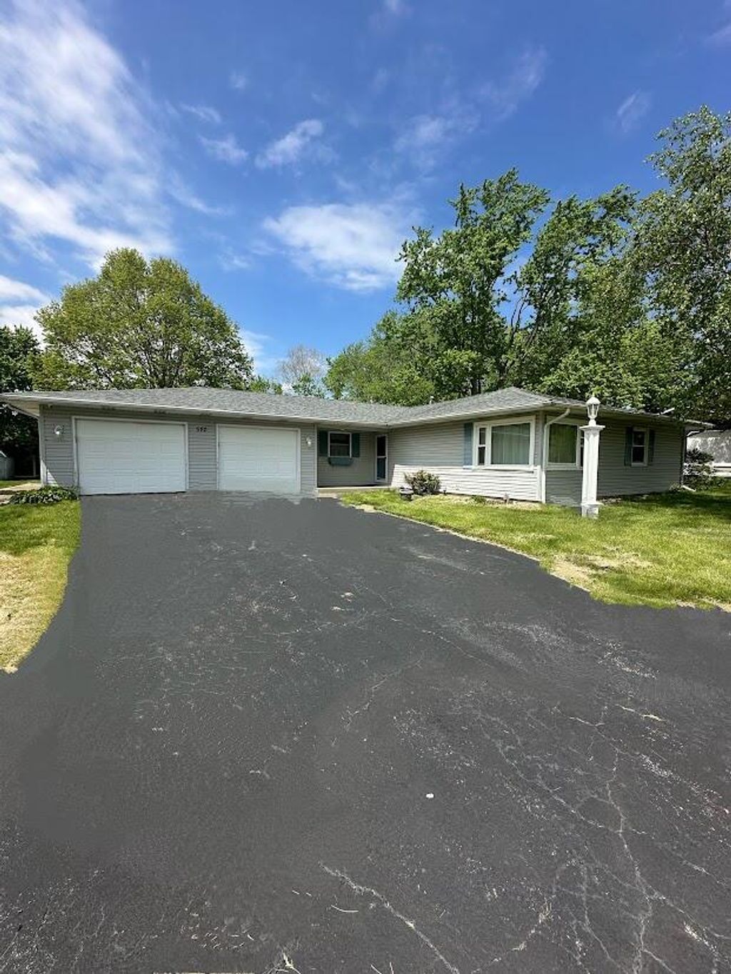 Photo of 582 N 50 W, Valparaiso, IN 46385 (MLS # 838156)