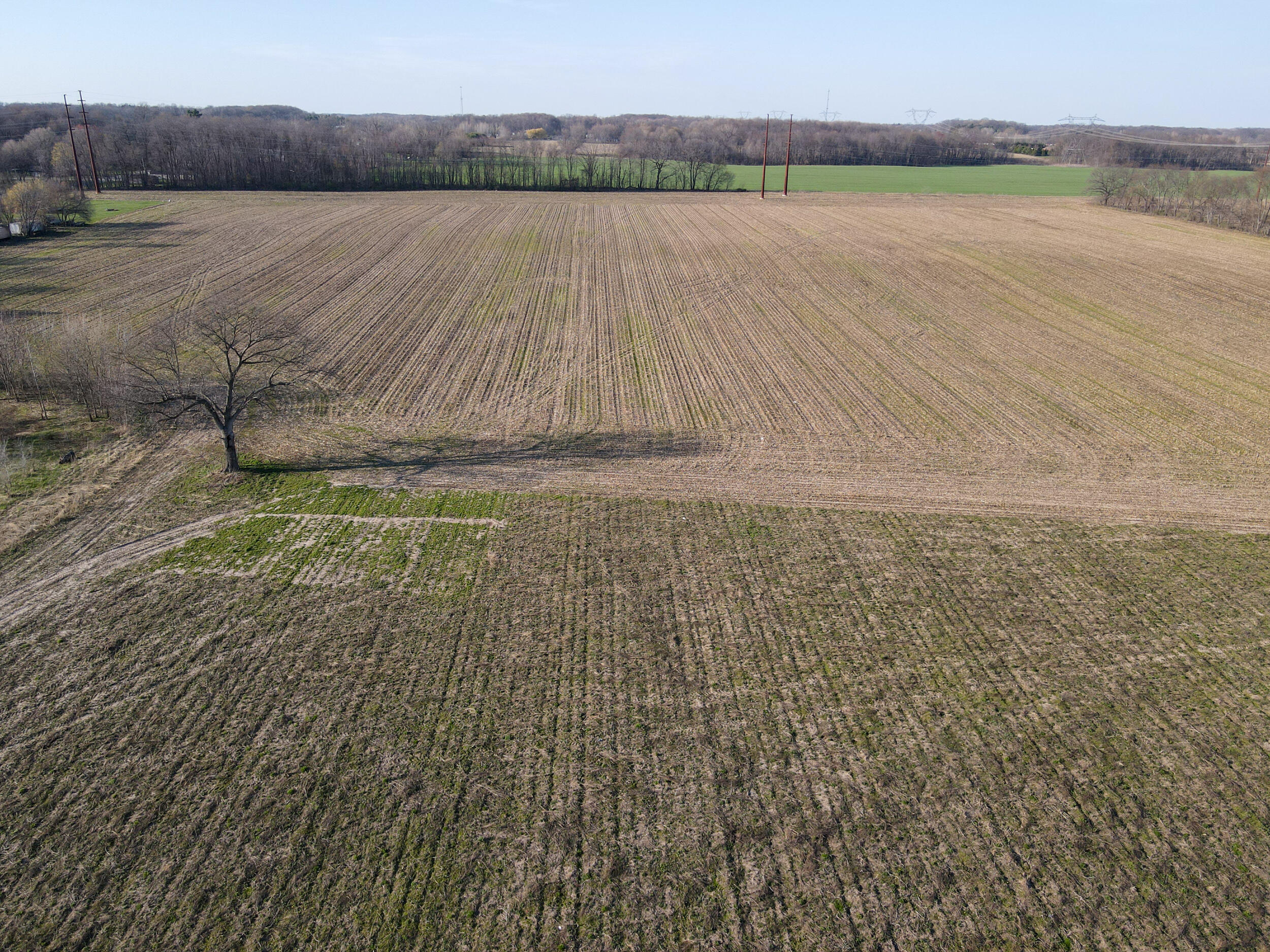 Approx 32 Acres N 850 E