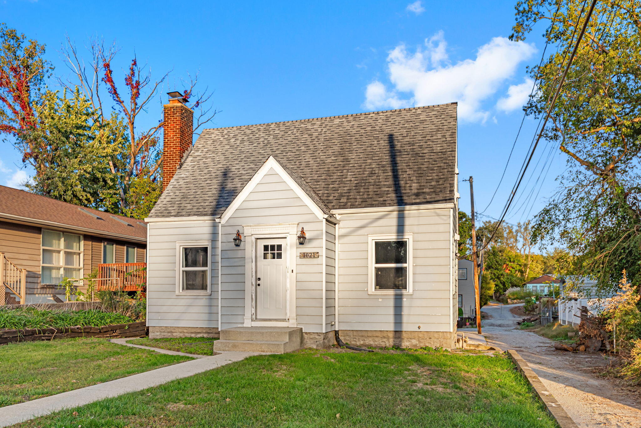 1021 N Sullivan Street