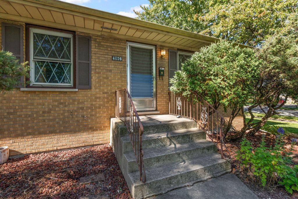 Photo of 7942 Richard Street, Highland, IN 46322 (MLS # 829324)