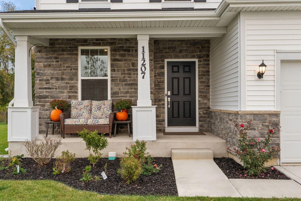 Photo of 11207 Lola Lane, Winfield, IN 46307 (MLS # 829472)