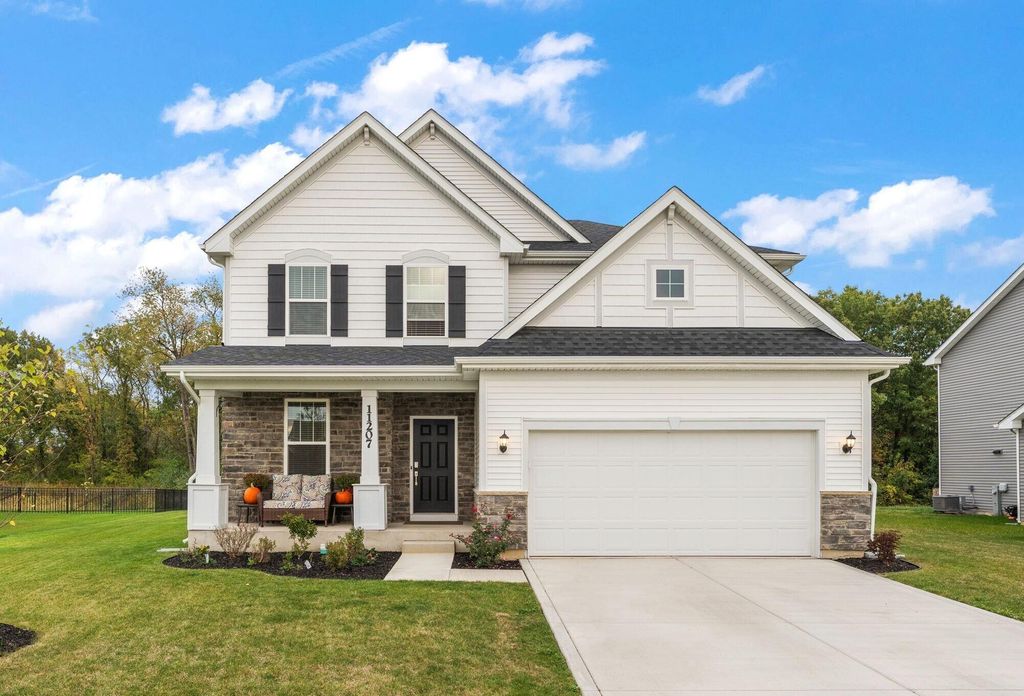 Photo of 11207 Lola Lane, Winfield, IN 46307 (MLS # 829472)