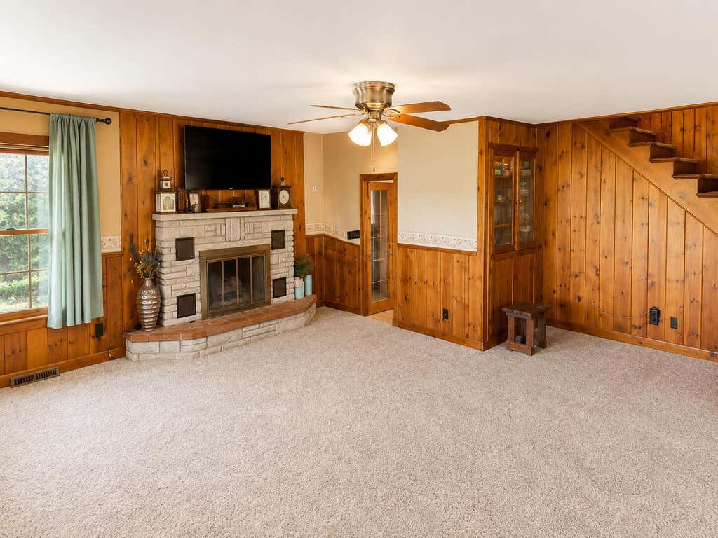 Photo of 731 E 25 S, Winamac, IN 46996 (MLS # 844353)