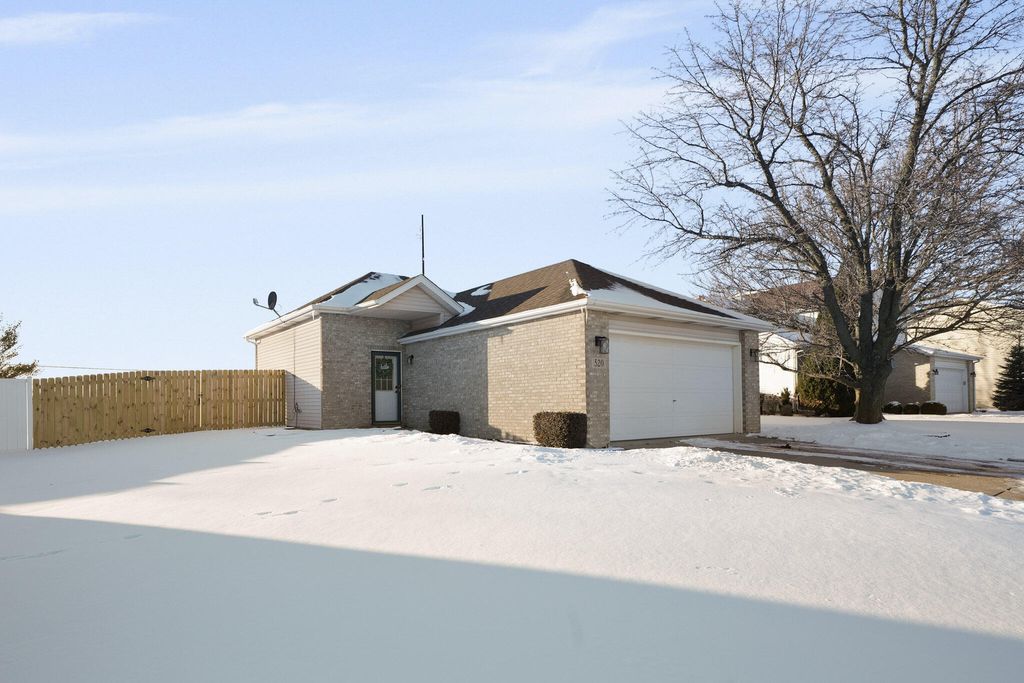 Photo of 520 Pheasant Run Drive, Hobart, IN 46342 (MLS # 833388)