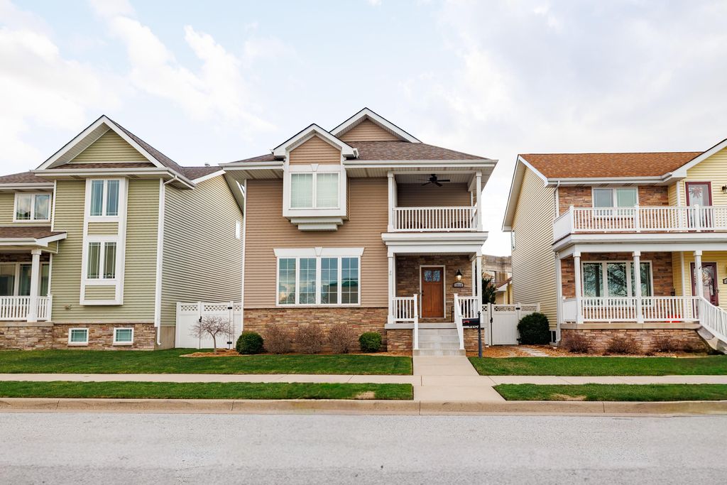 Photo of 1514 Center Street, Whiting, IN 46394 (MLS # 836918)