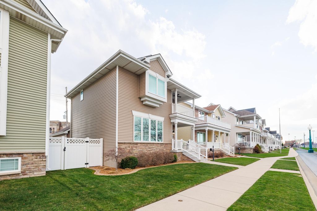 Photo of 1514 Center Street, Whiting, IN 46394 (MLS # 836918)