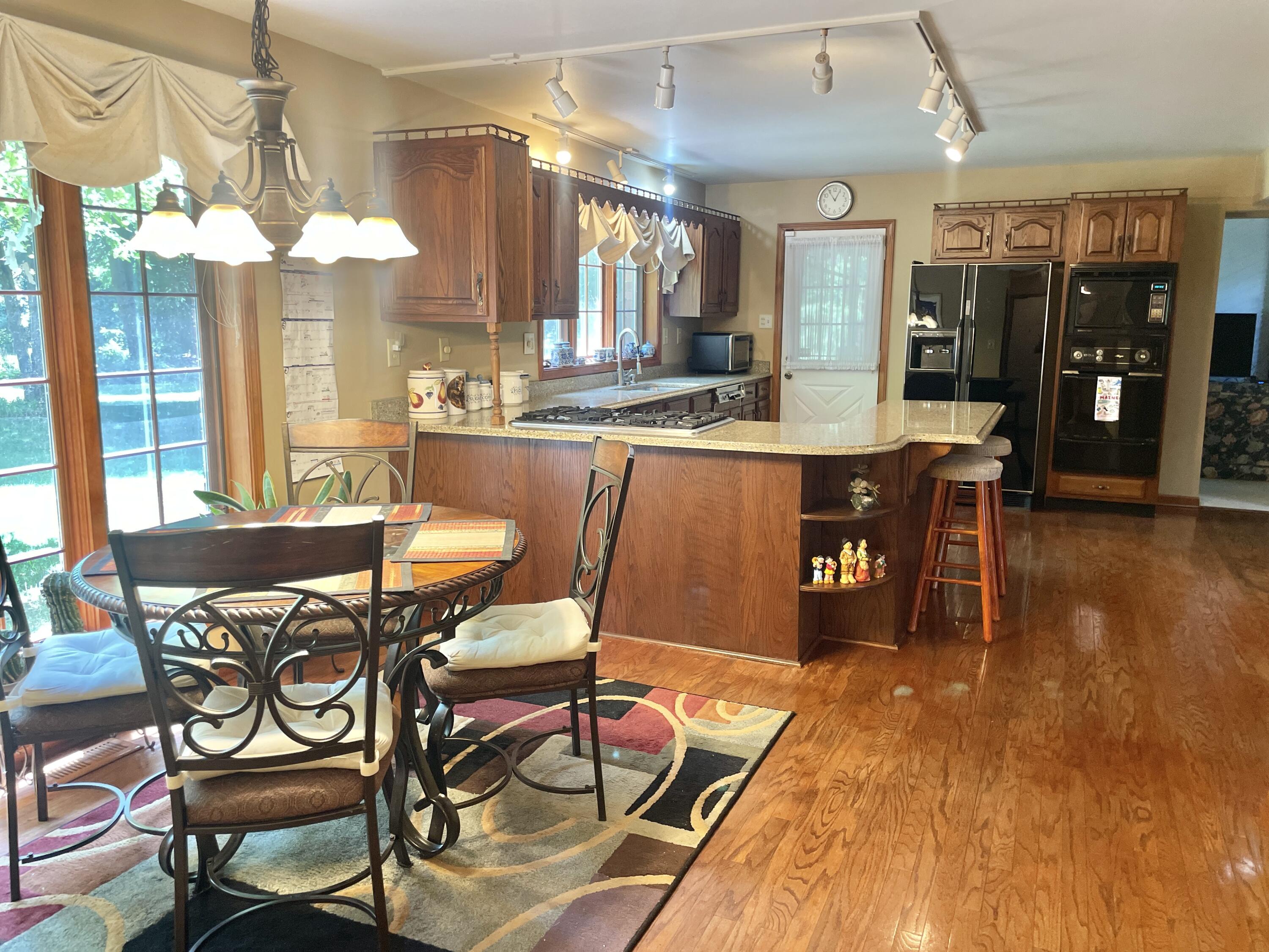 1431 Prestwick Drive