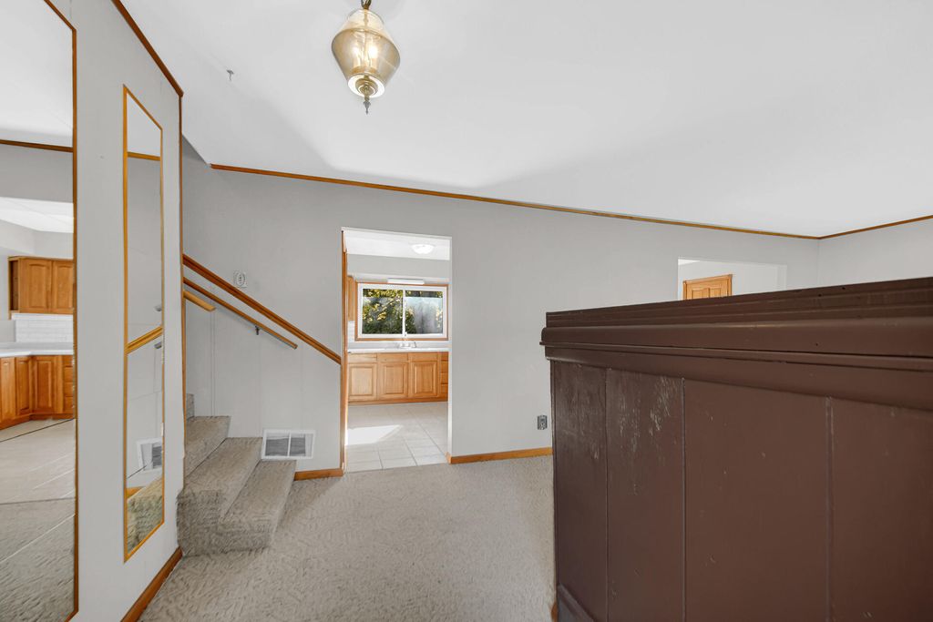 Photo of 25 E Hoehn Street, Wheatfield, IN 46392 (MLS # 830126)