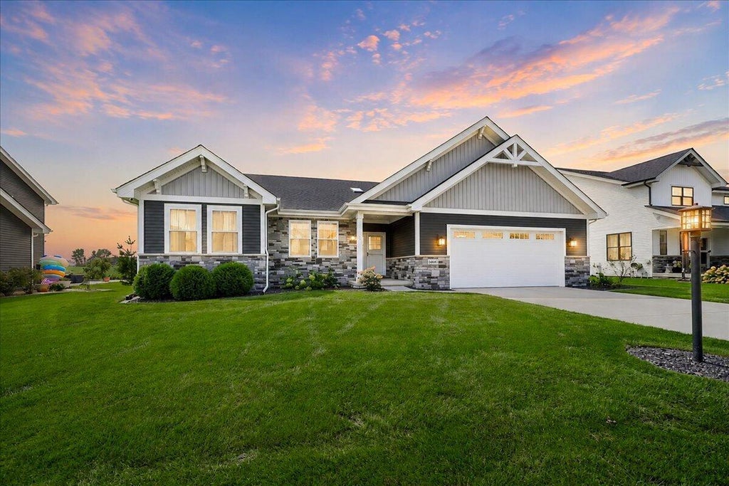 Photo of 14141 Slate Drive, Dyer, IN 46311 (MLS # 844150)