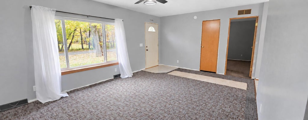 Photo of 36 S S Delmar Court Court, Hebron, IN 46341 (MLS # 847636)